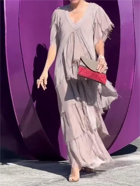Clarissa - Elegant V-neck Maxi Dress