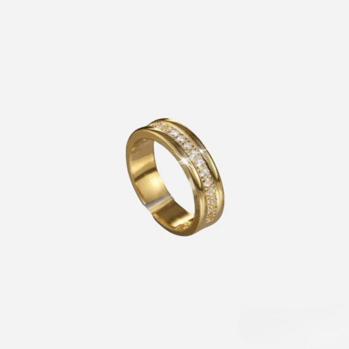 Sarah | Vintage Zirconium Encrusted Ring