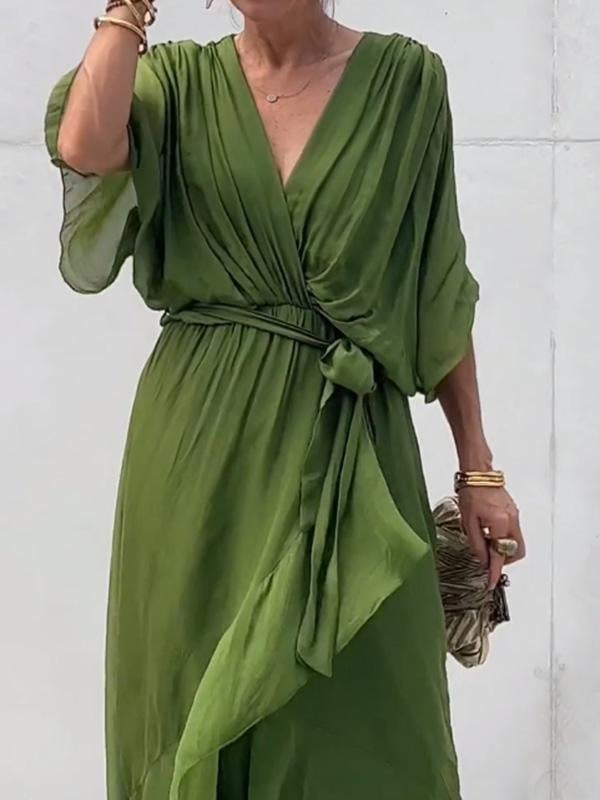 Camilla - elegant V-neck chiffon dress